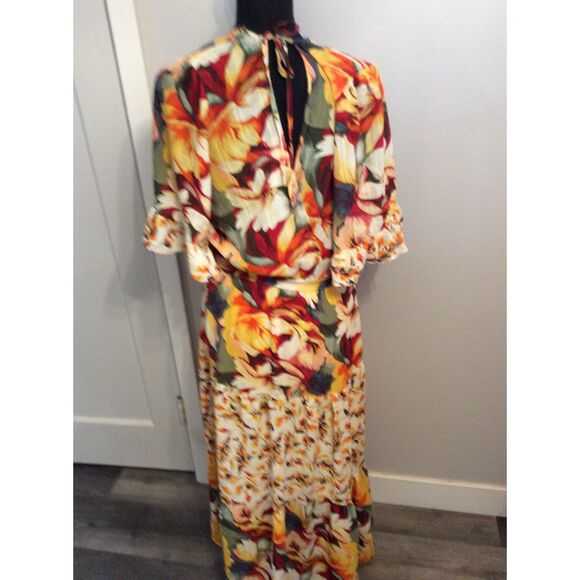 New NWT Figeroa Flower Flutter Sleeve Tiered Sunflower Floral Large Lined - Picture 7 of 9